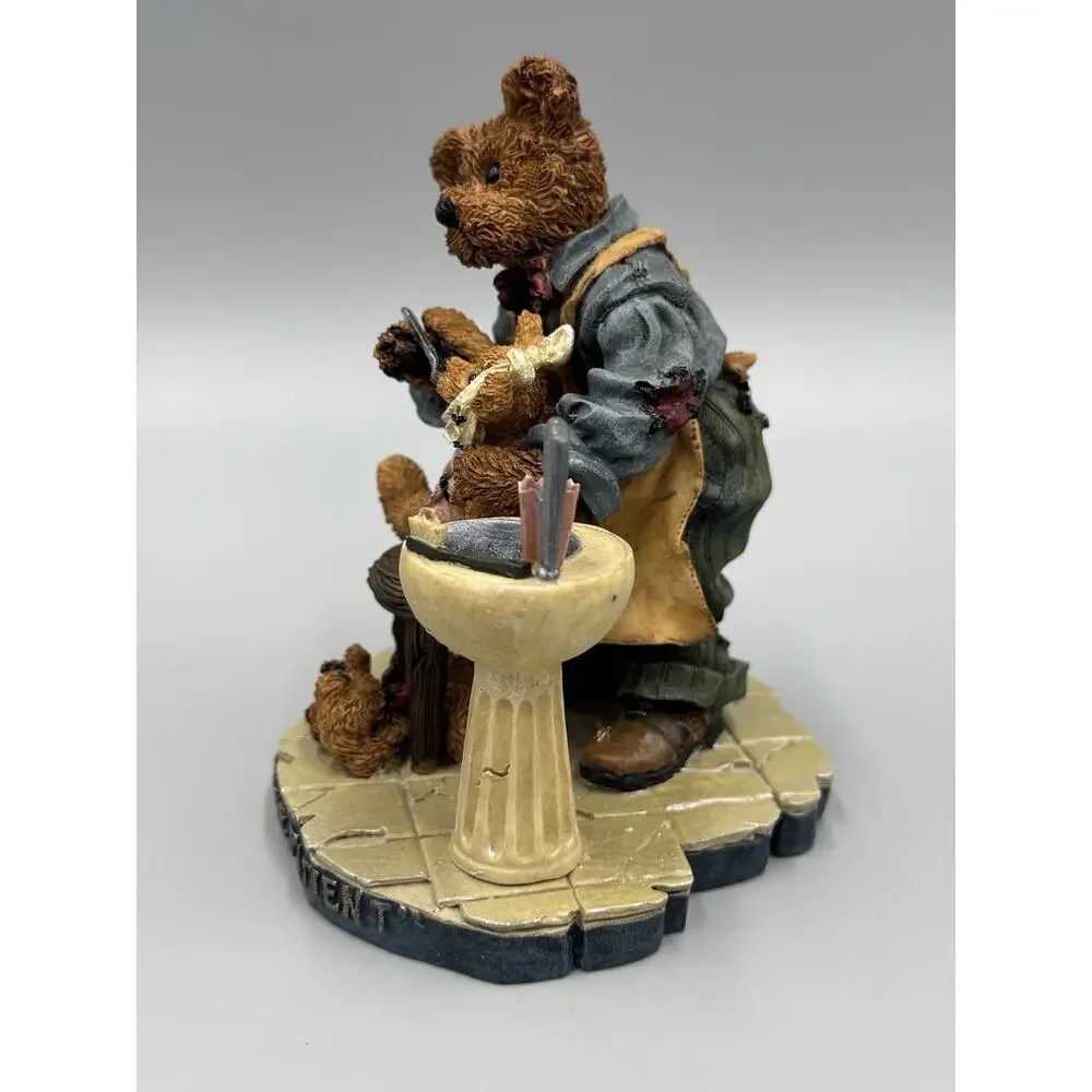 1998 Boyds Bears Feldman D and Dooley Painless and Patient Figurine 227710